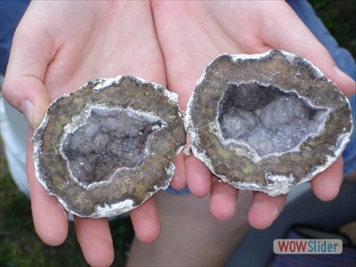 Summer Potluck Cracked Geode