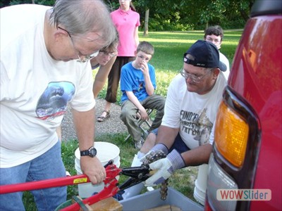 Summer Potluck Geode Cracking